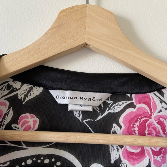 Bianca Nygard Floral Wrap Top Blouse - Picture 3 of 7
